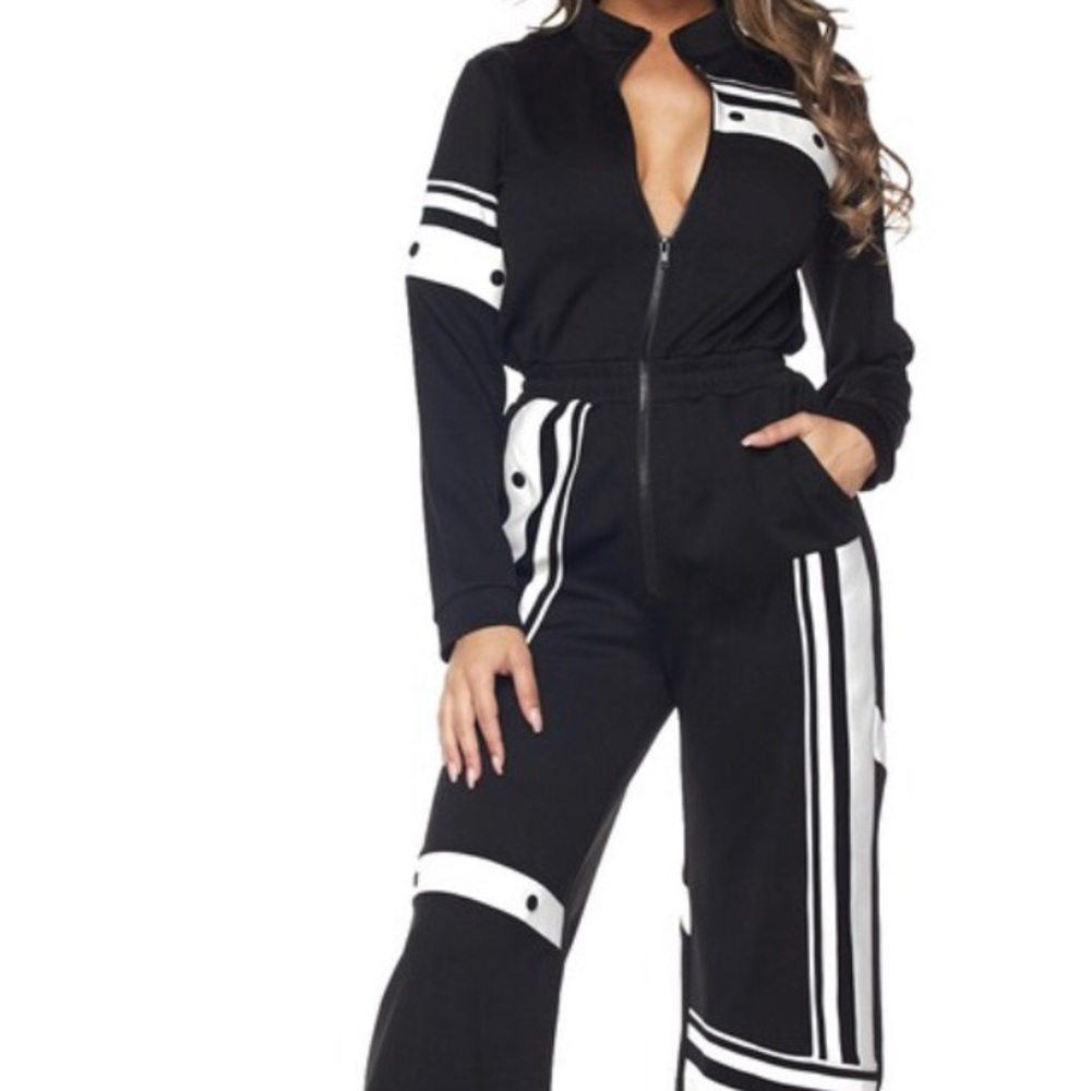 🖤🖤Inspired Wide leg Jumpsuit🖤🖤